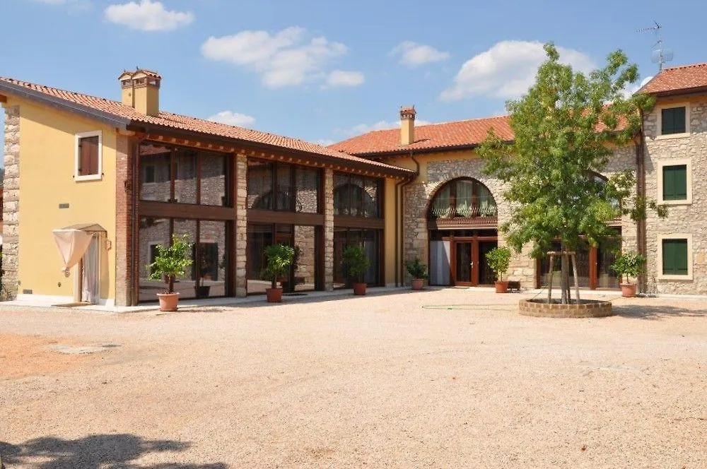 ファームステイ Agriturismo Corte Moranda ヴェローナ